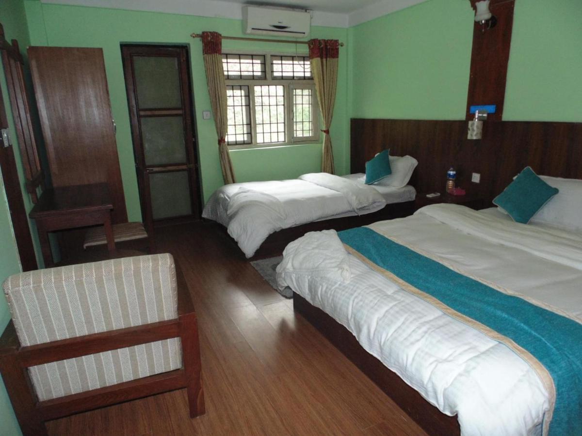 River Fun Beach Resort Gorkha ภายนอก รูปภาพ