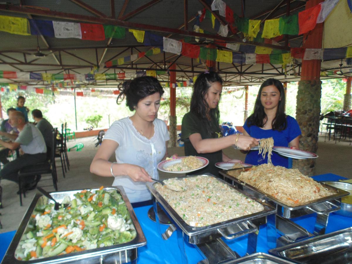 River Fun Beach Resort Gorkha ภายนอก รูปภาพ