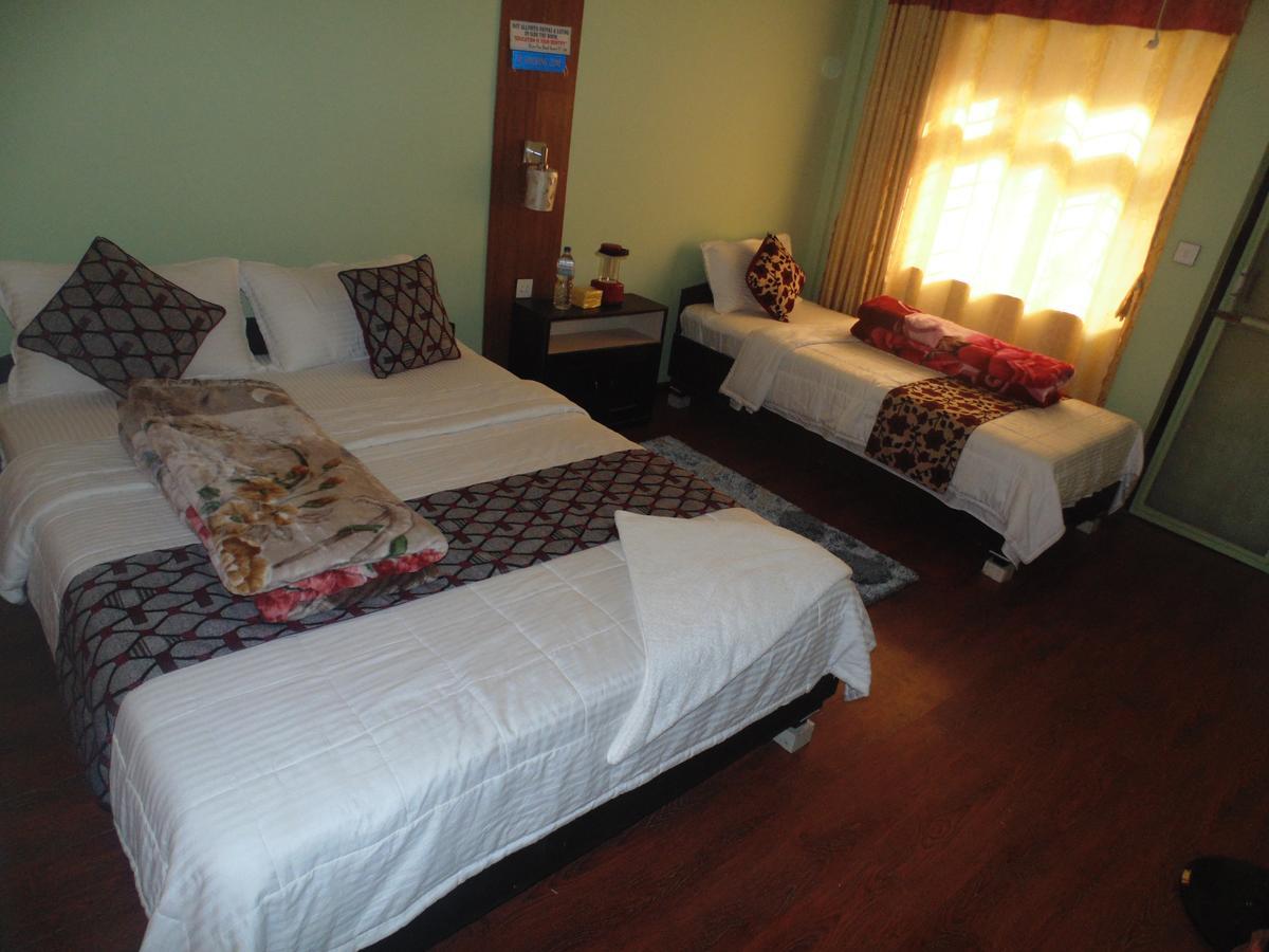 River Fun Beach Resort Gorkha ภายนอก รูปภาพ